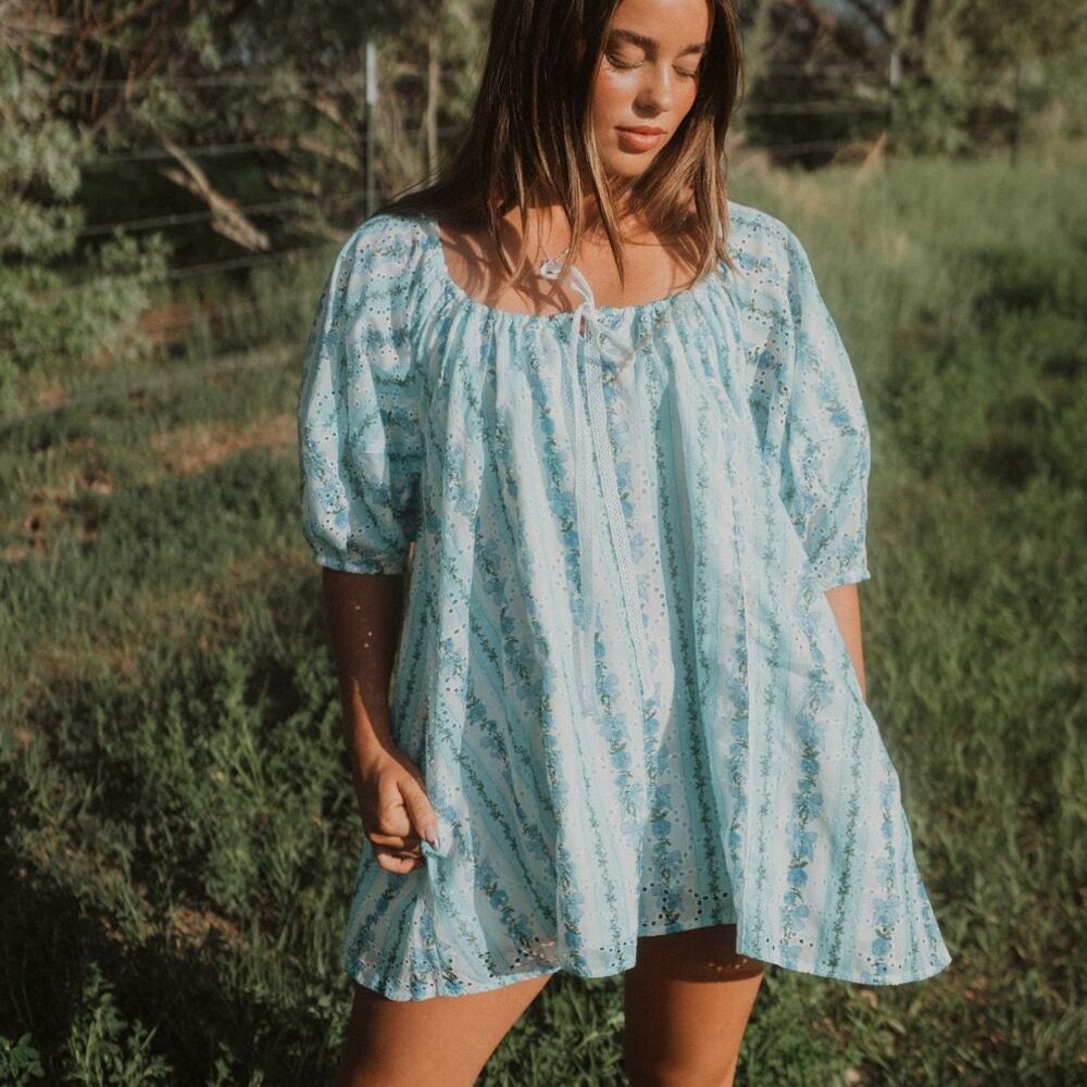 Peach Love California Little Blue Flowers Floral Puff Sleeves Cottagecore Romper